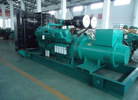 隆林800kw康明斯柴油发电机组